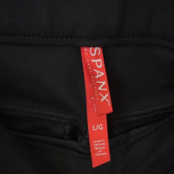 SPANX Elegant Wide Leg Black Women's Pants - Picture 3 of 5